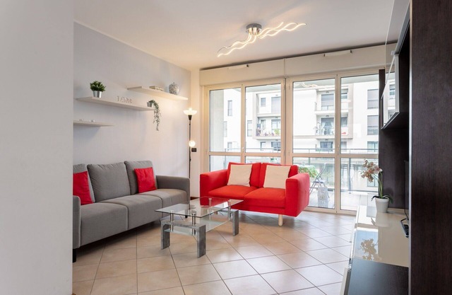 Apartamento en Milán con 2 habitaciones, capacidad 4