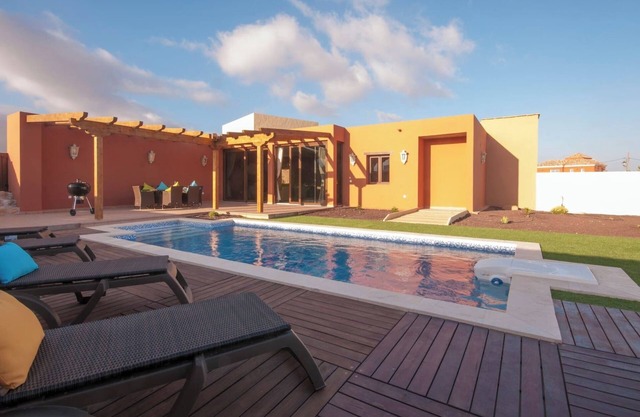 FV4300 Casa rural con piscina privada en Tuineje