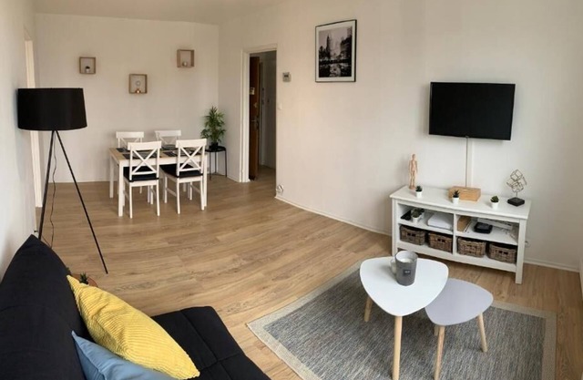 Ático-Apartamento-Baño en la habitacion-Balcón