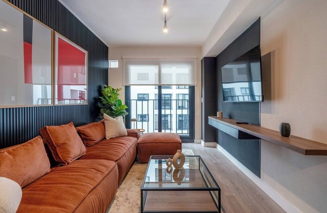 Geko Louvre 1BR