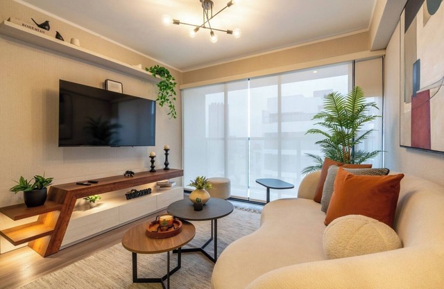 Geko | Tropicana 1BR near the Financial Center