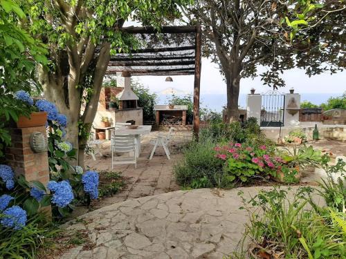 GIARDINO BLU OLTREMARE - exlusive garden