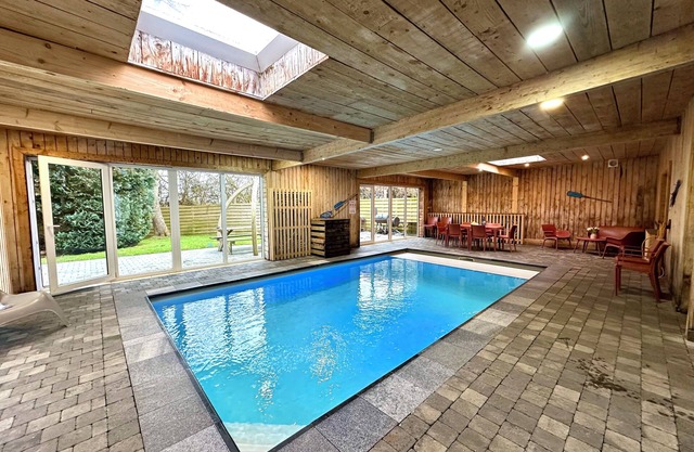 Gite all-in with an indoor pool, sauna and games