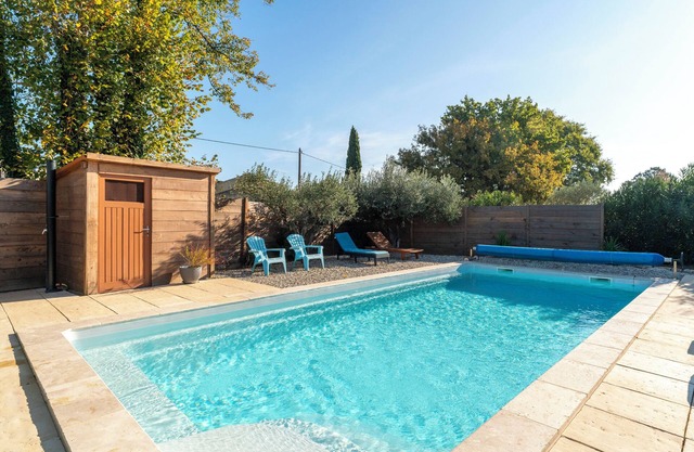Casa rural 'L'oustaou Du Clos' con piscina compartida, Wi-Fi y aire acondicionado