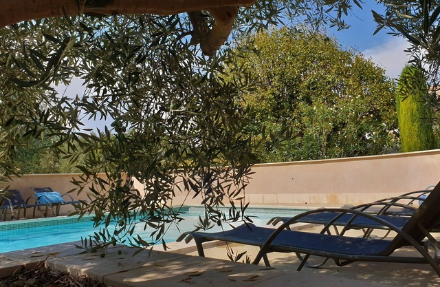Casa rural "le jasmin" en casa de campo provenzal con piscina