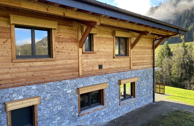 Gîte on the ground floor in the owner's cottage