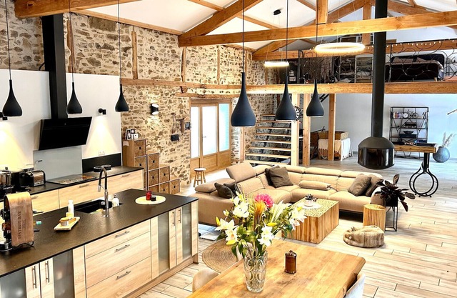 Casa rural Saint-Vert, 4 dormitorios, 12 personas
