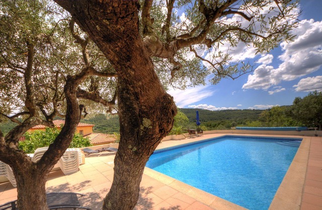 Casas rurales de la colina de Sollies: AZUR