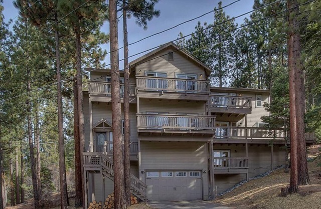 Glen Eagles Manor Luxury 8 BR Mansión con jacuzzi, sauna seca, piscina Tbl, aire acondicionado, mascotas OK