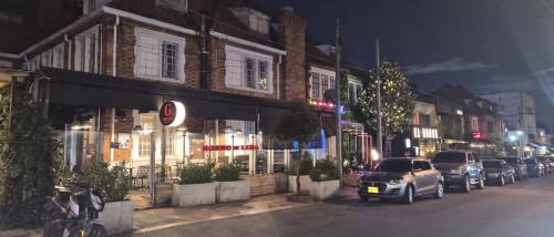 Glow Boutique Hotel Zona G