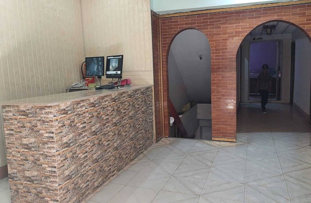 Gold Star Hotel