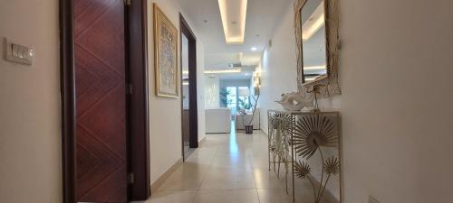 Goldcrest Luxury Apartments