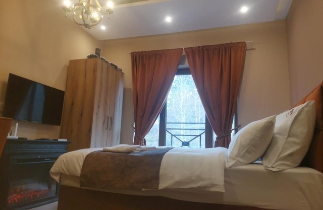 Golden Mountain A75 NLux Milmari