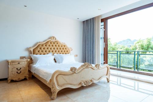 Golden Peach Riverside Manor