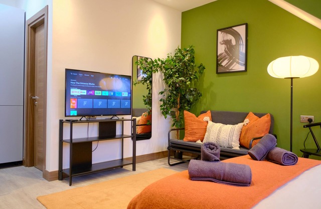 GoldersGreen Apartments by Sleepy - Unit 7