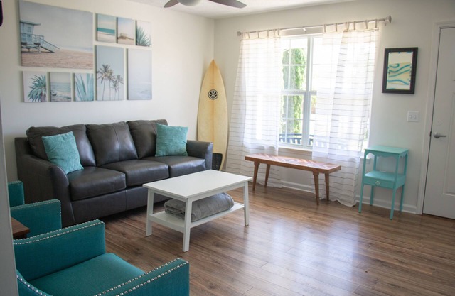 🪸 GOLF CART INCLUDED! Beach Cottage on the WEST END! Red Reef 🪸