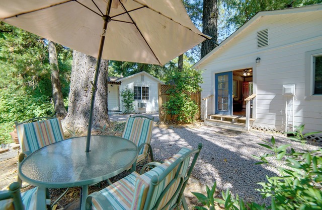 Golf, Hike, Sip Wine: Cobb Mountain Cabin w/Patio