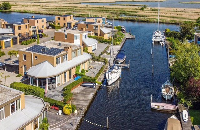Preciosa casa en Lemmer con WiFi
