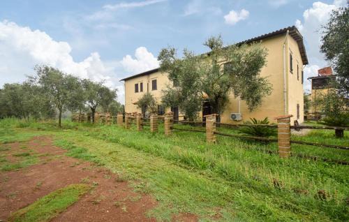 Gorgeous Home In Vignanello With House A Panoramic View