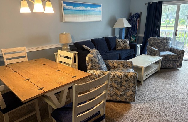 Gorgeous Pet Friendly First Floor Condo in Myrtlewood Villas