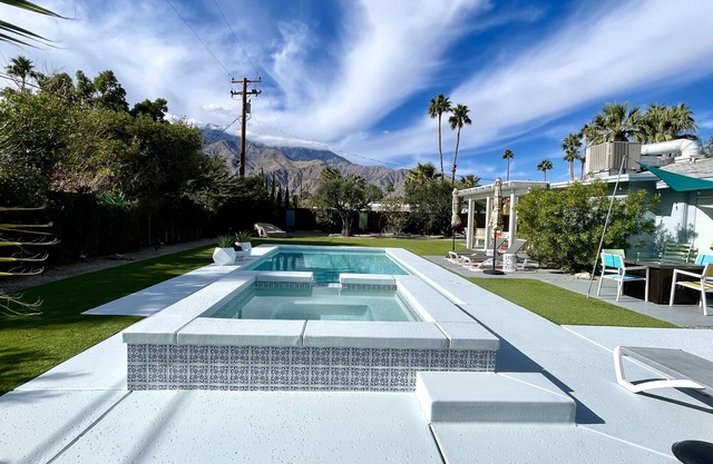 Gorgeous Remodeled Home! 30-Ft Pool, 8-Person Spa, Free WIFI & Mountain Views