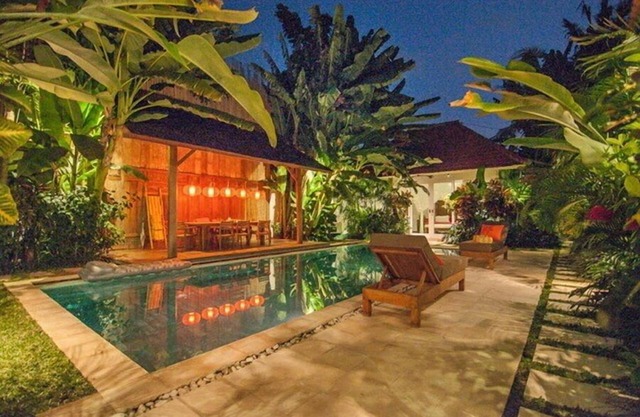 Maxceo, villa de 3 dormitorios, cerca de la playa, Canggu