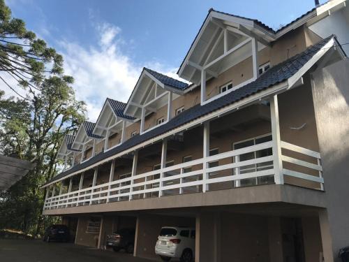 Gramado Apartamento com 2 suítes
