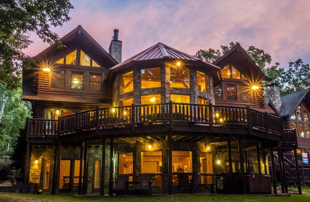 Grand Chestnut Lodge | Lakefront w/ Game Room, Hot Tub & Dock!