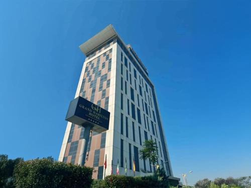 Grand Harilton Otel