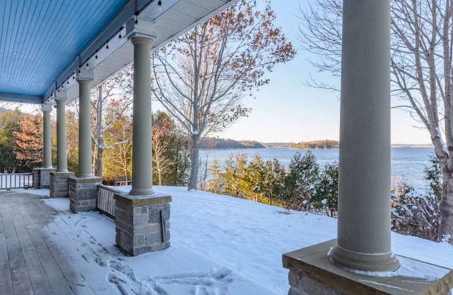 Grand, peaceful 4bed Home on the Bay of Fundy with magical views every evening.