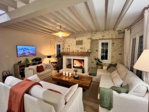 Grande Villa au vert à 1h de Paris #halloween #seminaire #sejour