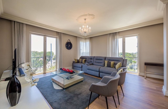 Green Point Apartment walking Distance to Stadium (407 Royal)