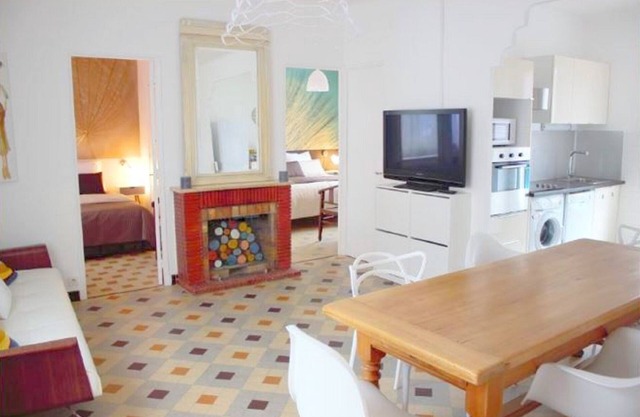 GREOUX, T3 (2 habitaciones) clasificado ***, wi-fi gratuito, aire acondicionado, estacionamiento