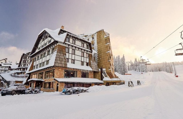 Grey Family Hotel