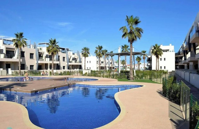 Bungalow planta baja en Pilar de la Horadada -Playa Mil Palmera