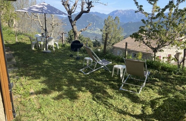 Planta baja de 60 m2, tranquila y sombreada.