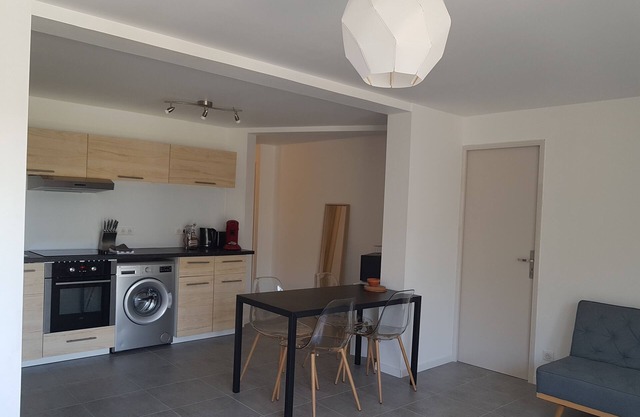 Planta baja villa Nueva 2 dormitorios Porticcio cerca del mar