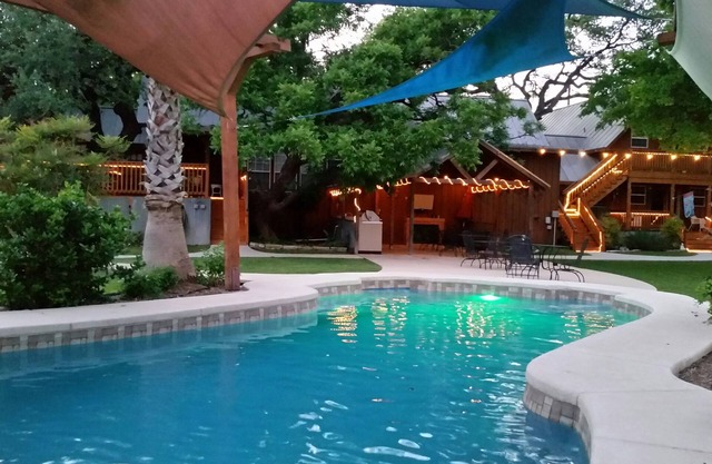 La casa de huéspedes del río Gruene - En el río Guadalupe