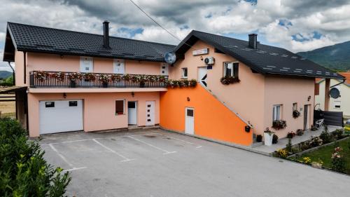 Guest House Mačić