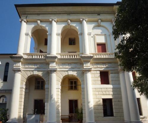 Guest House Villa Angaran San Giuseppe