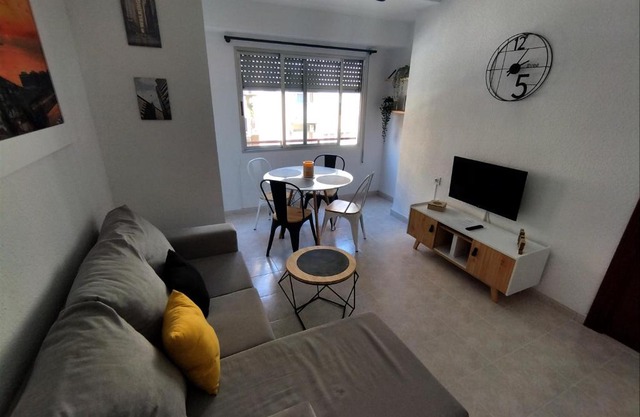 GUESTHOUSE SHARED with HOST