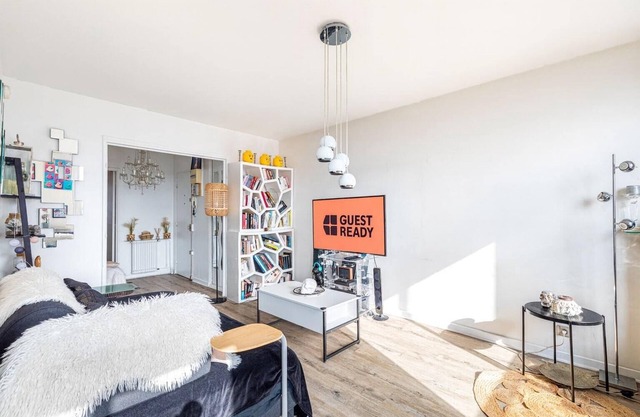 GuestReady - Amanecer en Asnières-sur-Seine