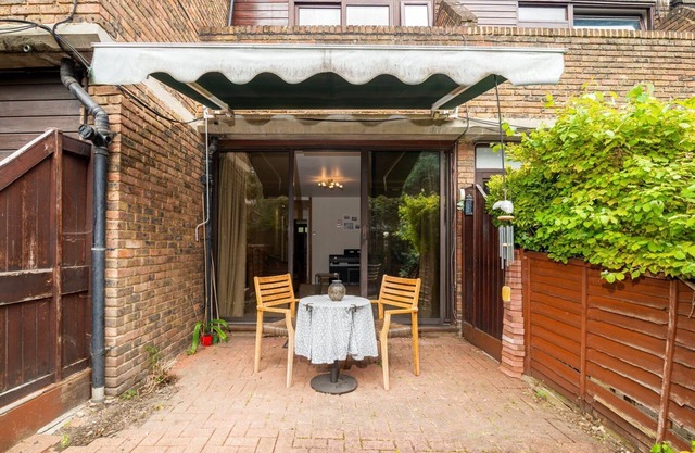 GuestReady - Precioso dúplex en planta baja con patio en Southbank