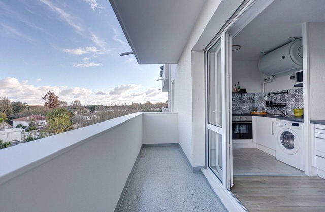 GuestReady - Lovely retreat with a balcony