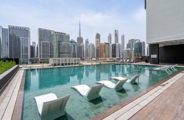 GuestReady - Majestuosas vistas al canal y al Burj Khalifa