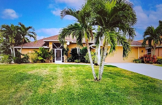 Gulf Access - Heated Pool - Watch manatee & fish from dock