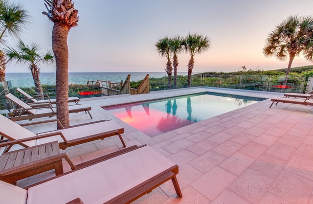 GULF FRONT HOME WITH INCREDIBLE POOL AND PRIVATE BEACH