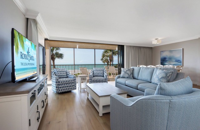 Frente al Golfo, Condominio de dos habitaciones con sala de estar - Reloj de sol L304
