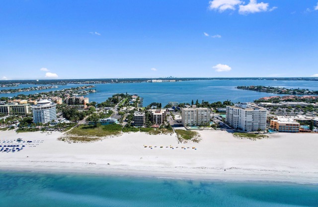 80 Comentarios de Huéspedes, EN LA PLAYA, AHORA DISPONIBLE Sept $ 120 NT Todos los días es una playa