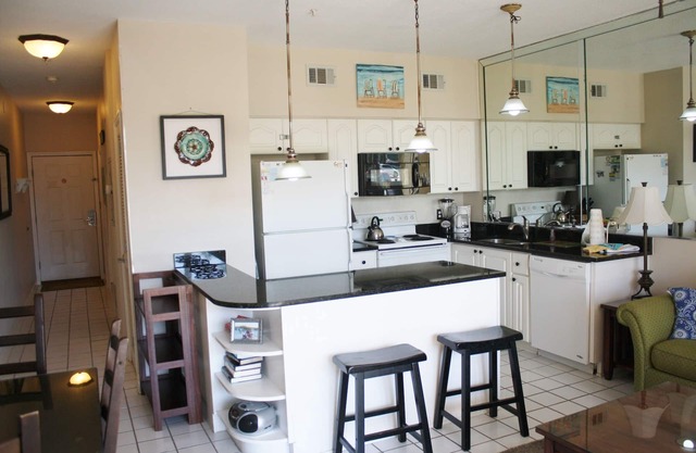 Gulf Place Cabanas 110 - ¡A solo 200 pasos de la playa!-Ubicado en Beautiful Hwy 30a